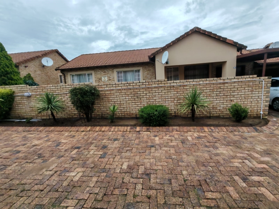 3 Bedroom Property for Sale in Sasolburg Ext 11 Free State
